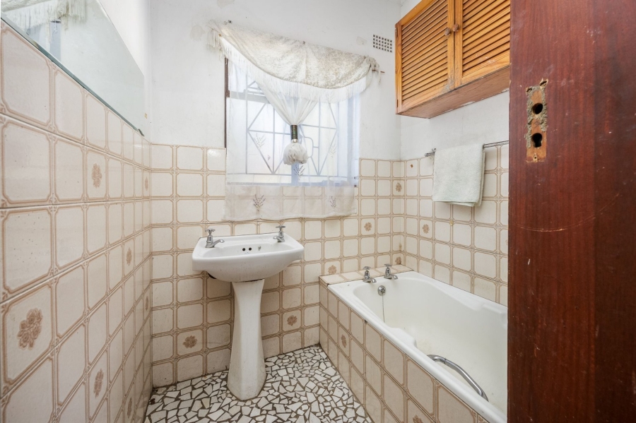 2 Bedroom Property for Sale in Austinville Western Cape